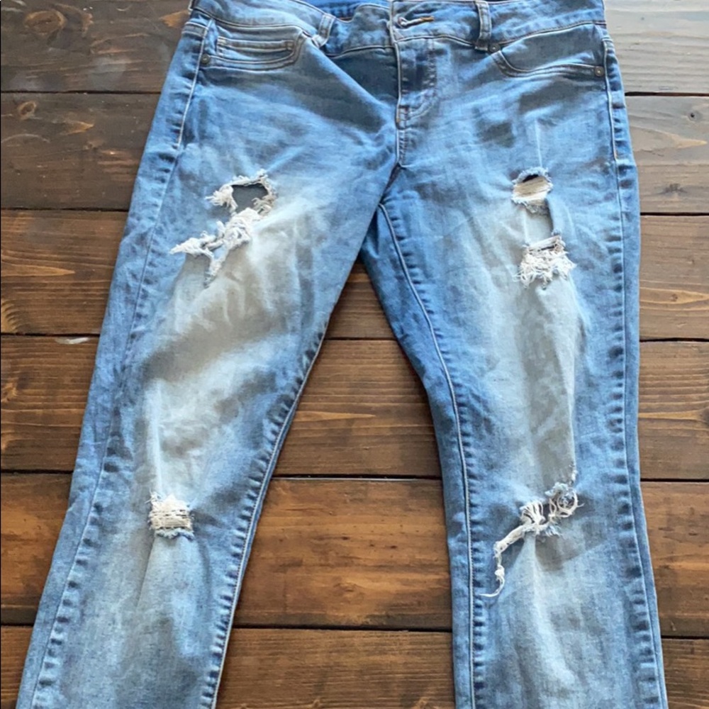 skinny blue jeans